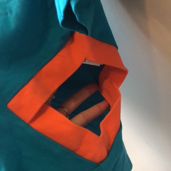 Aqua and orange Puma shirt with sides cut out - Picture 3 of 4